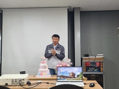 2024년 11월 생일잔치 & 신입사원 소개 